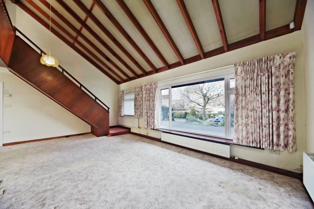 Property photo 3 of 21 Photography