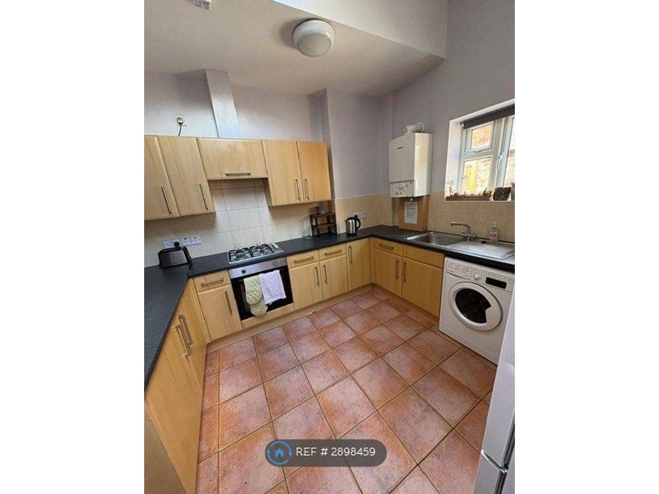 Property photo 2 of 26