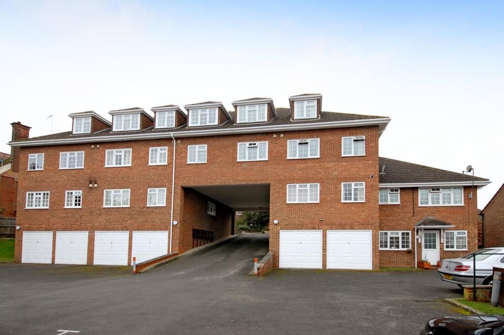 Property photo 2 of 3 Outside View