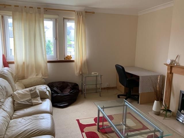 Property photo 2 of 7