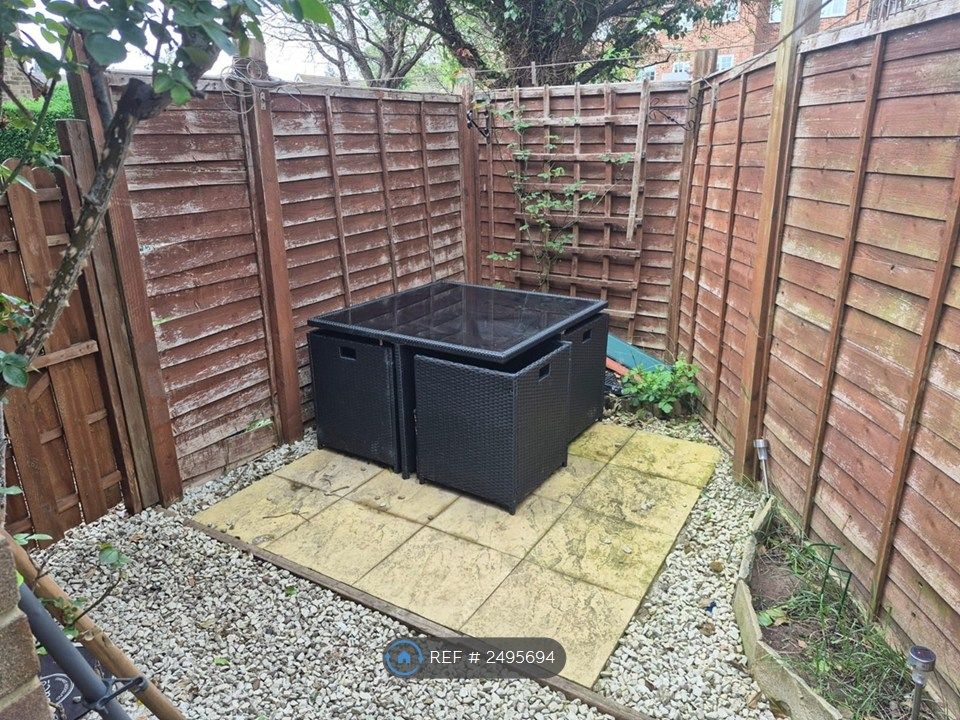 Property photo 3 of 11