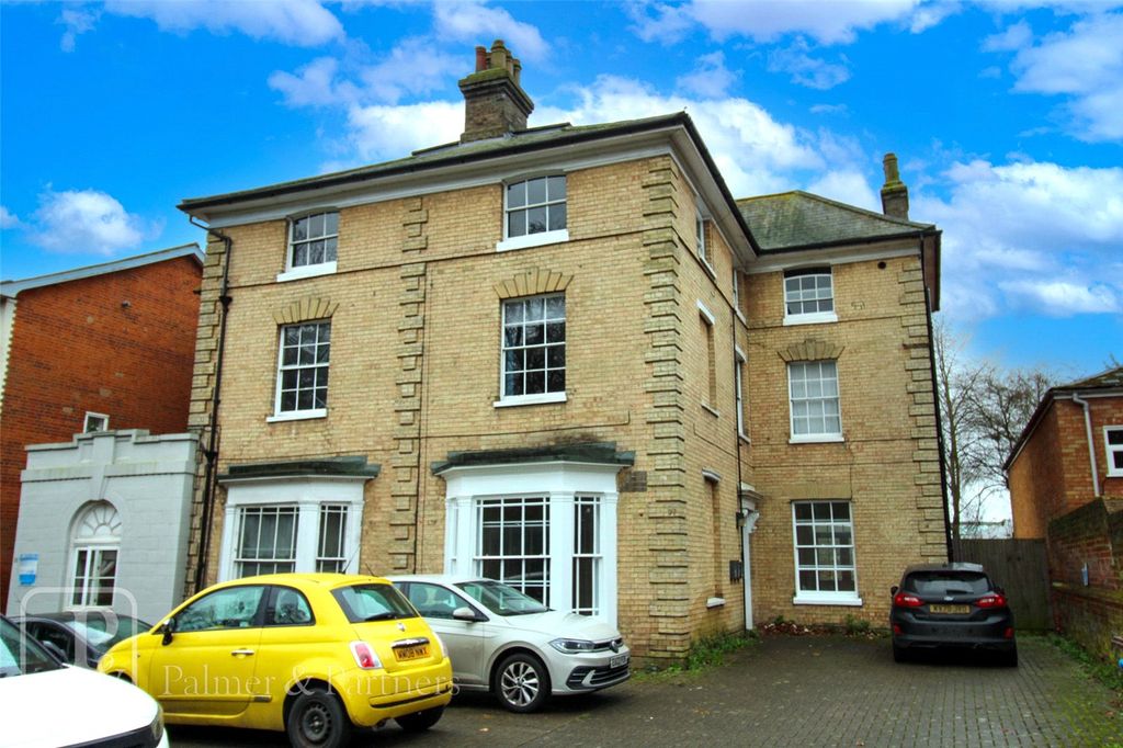 Property photo 1 of 8 Picture No. 12