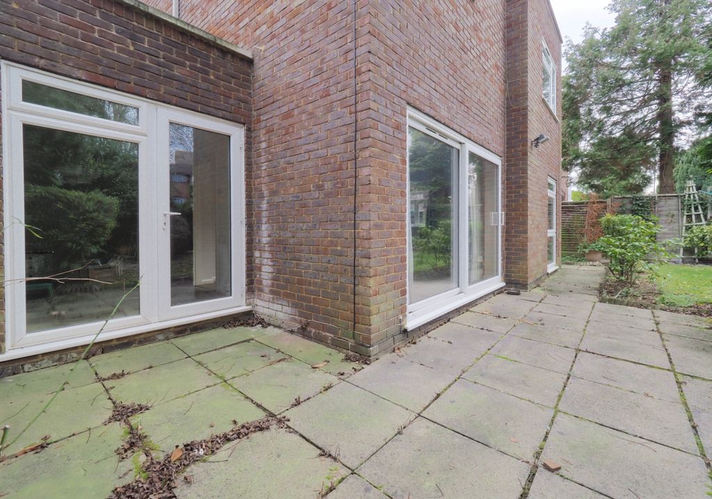 Property photo 3 of 56