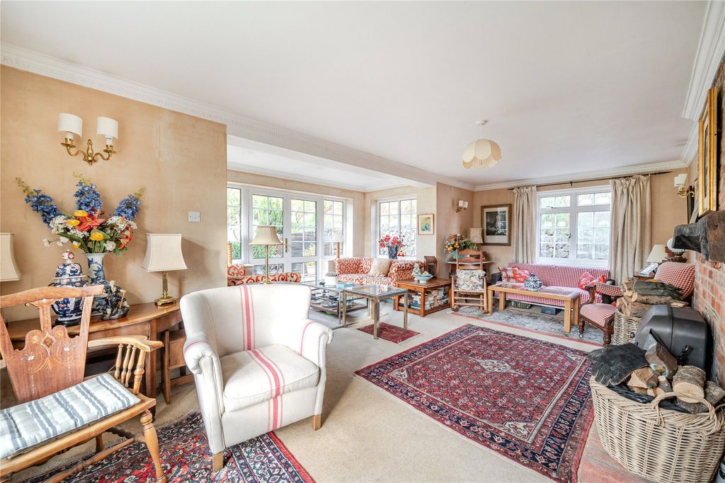 Property photo 2 of 25 Picture No. 19