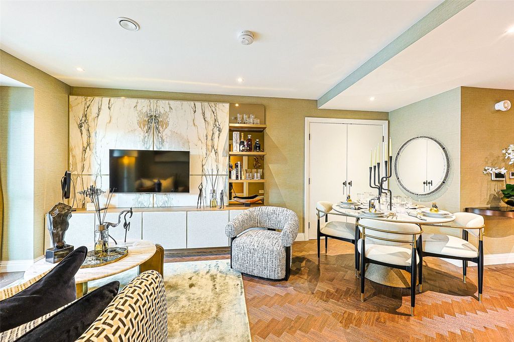 Property photo 2 of 11 Picture No. 04