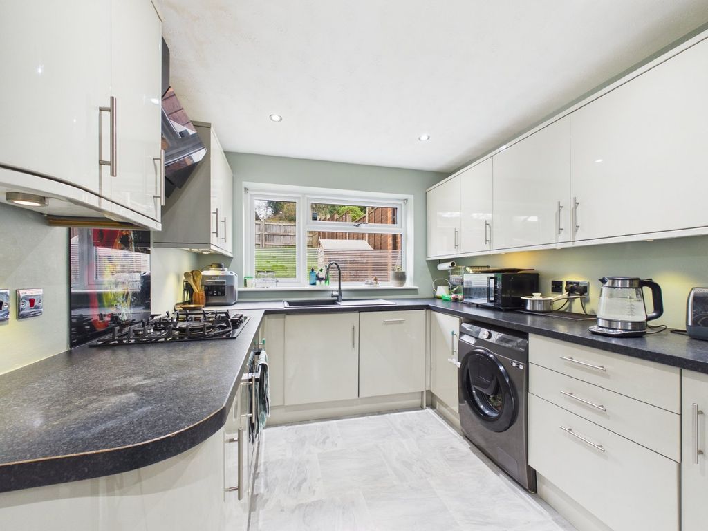 Additional image 10 of 3 bed terraced house for saleThe Spinney, Chesham, Buckinghamshire HP5