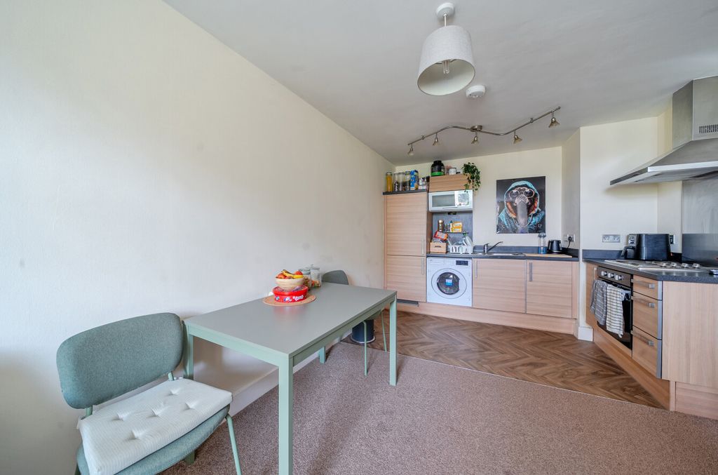 Property photo 3 of 15 1495105-4-6A5F2d4...