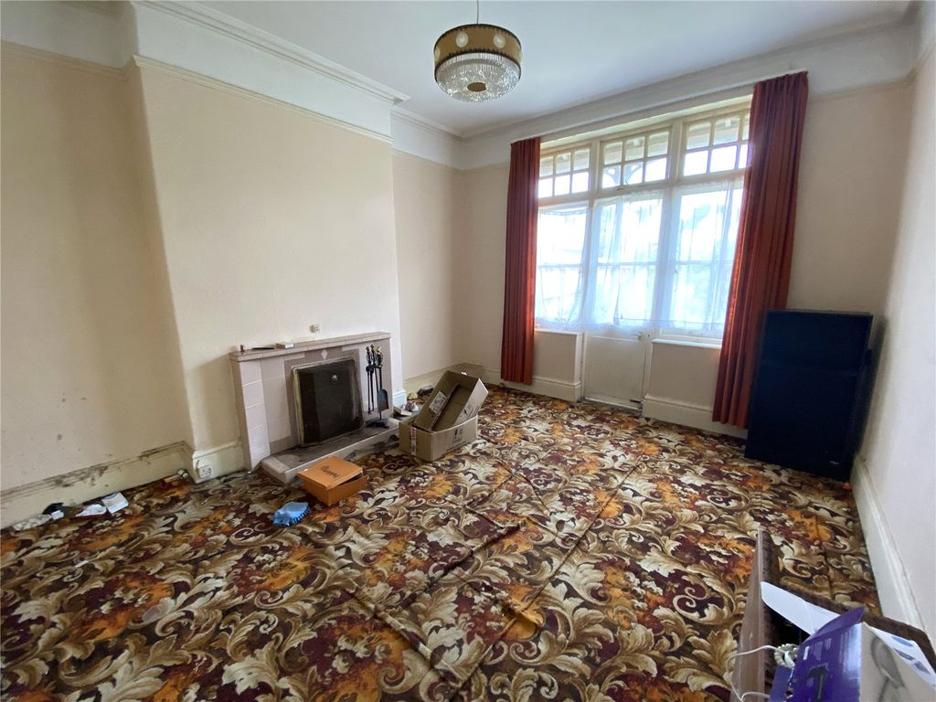 Property photo 2 of 9 Picture No. 04