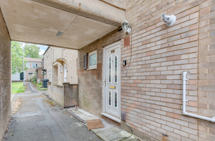 Property photo 1 of 11