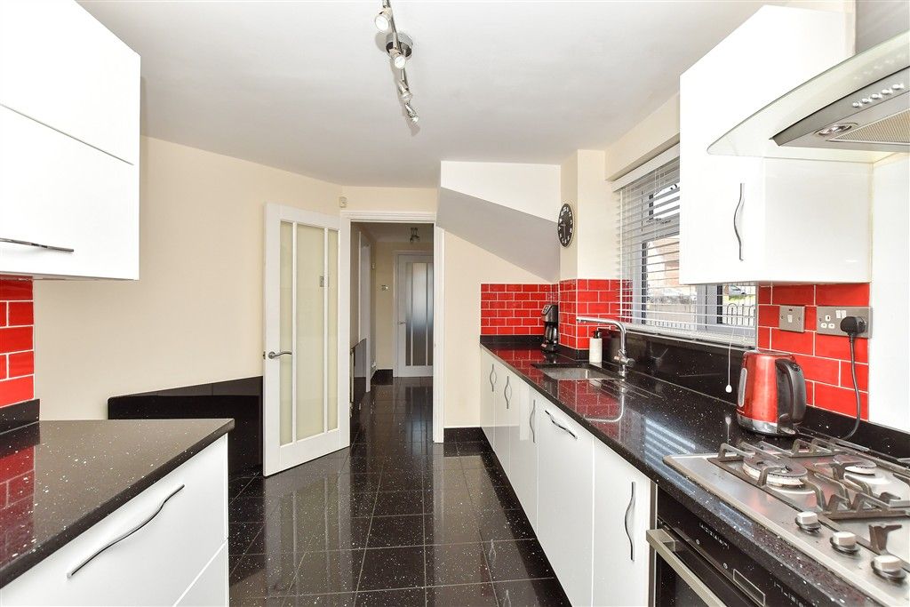 Property photo 2 of 13 Kitchen