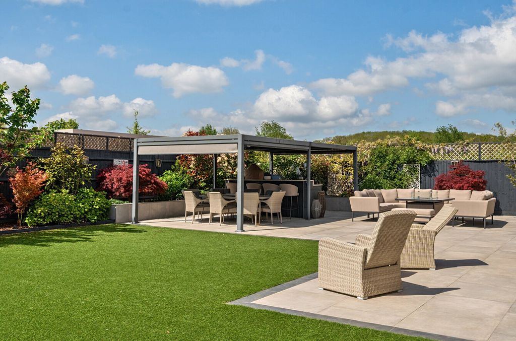 Additional image 8 of 5 bed detached house for saleAster Lea, Warfield, Bracknell RG42