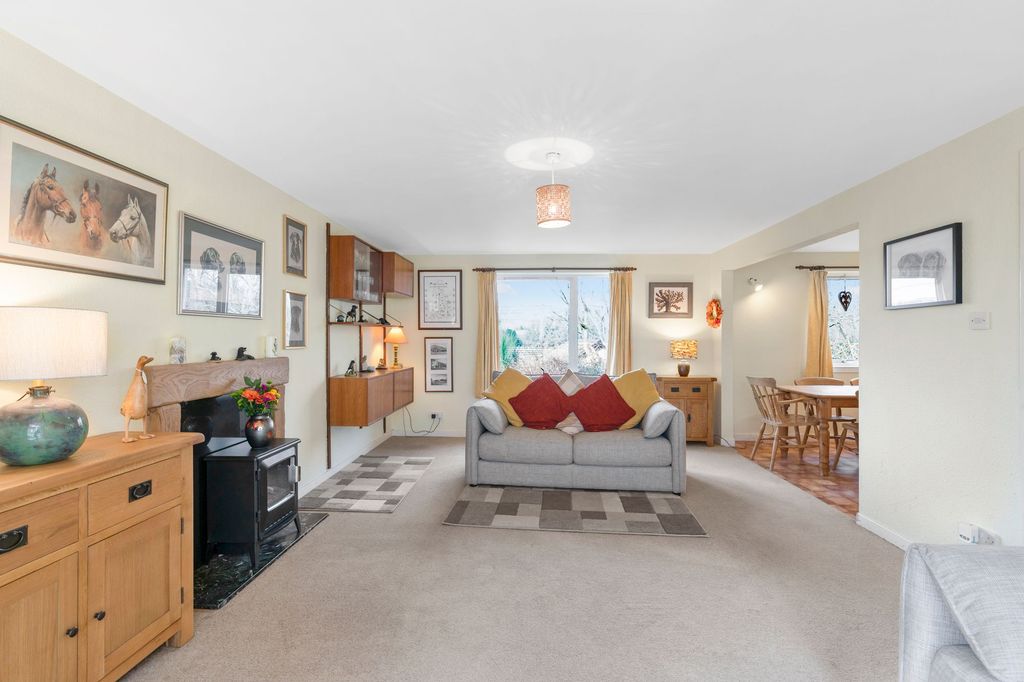 Property photo 2 of 29 Living Room