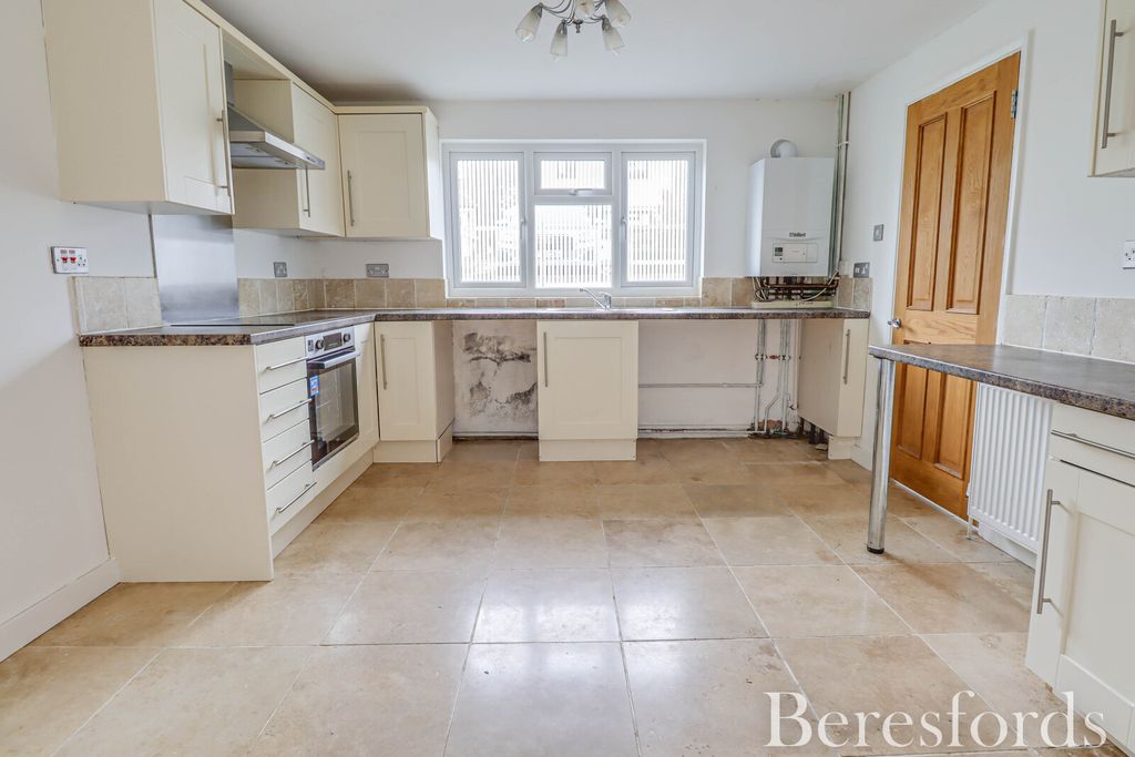 Property photo 3 of 18 Picture No. 07