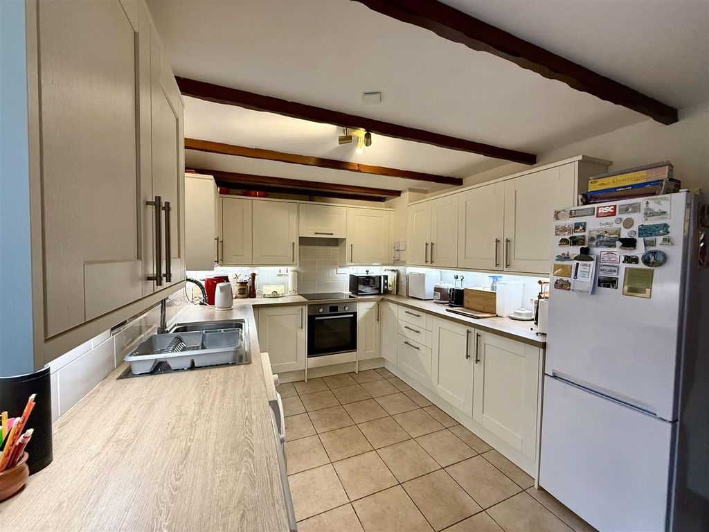 Property photo 2 of 27 Img_2371.Jpeg