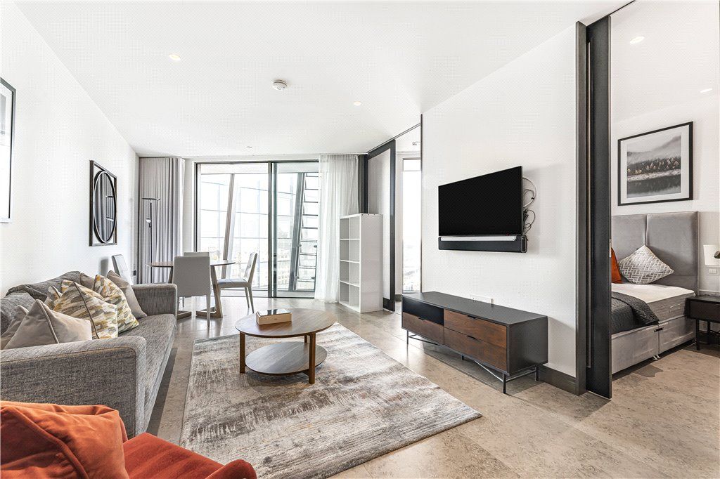 Property photo 1 of 19 Kitchen/Living Room