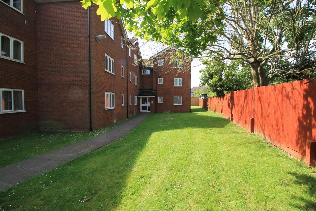 Property photo 1 of 1