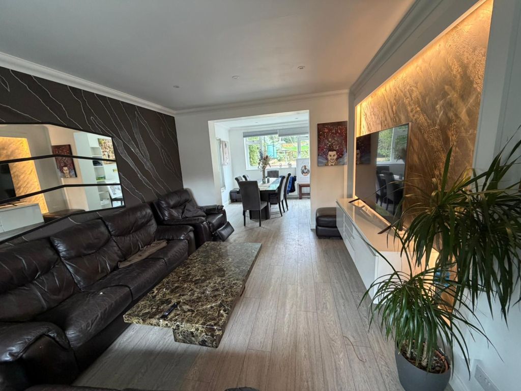 Property photo 1 of 31