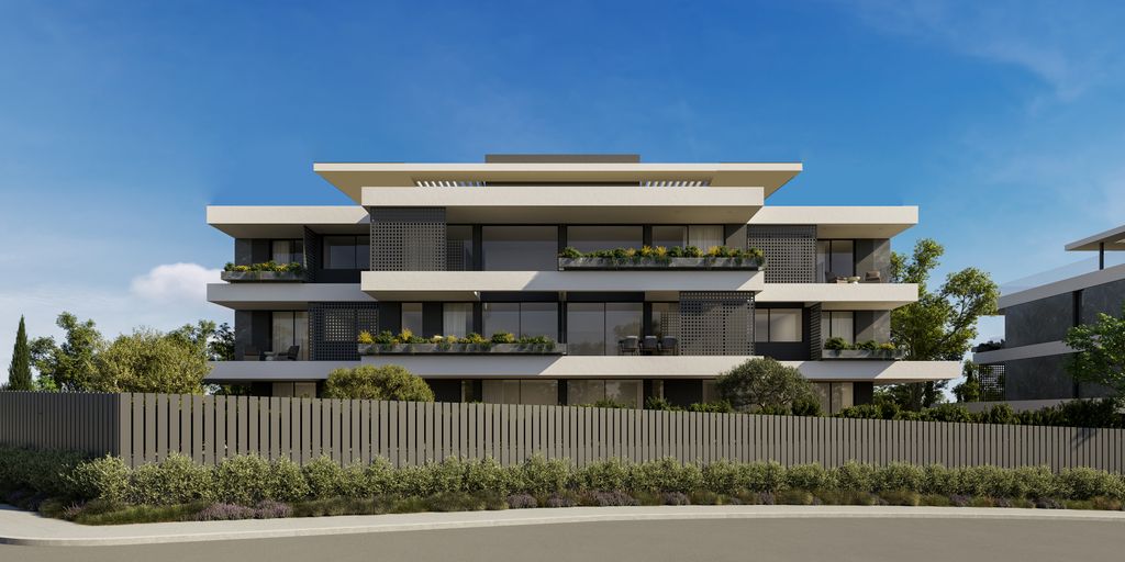 Property photo 2 of 9