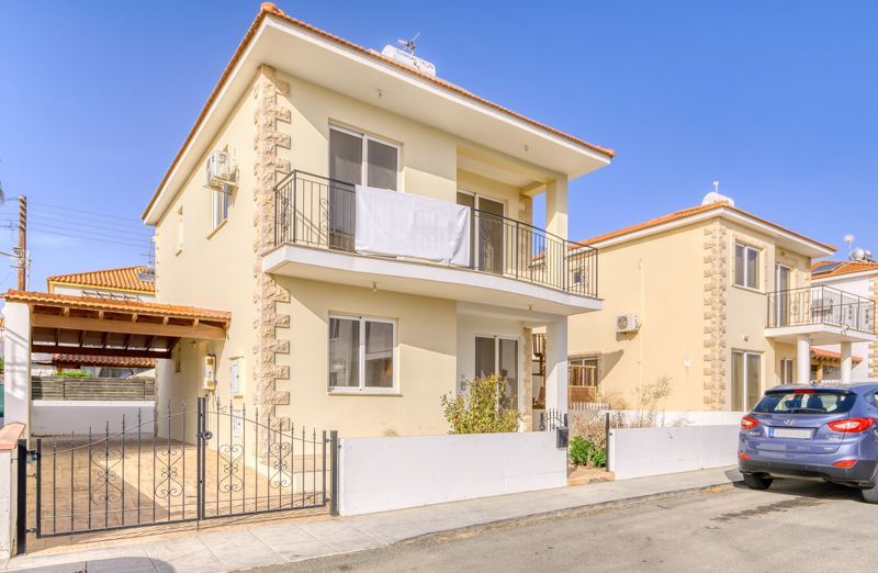 Property photo 1 of 23 Property Front