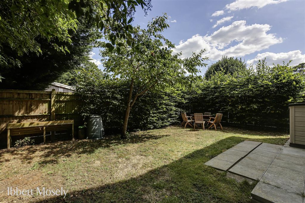 Property photo 3 of 11 17.Jpg