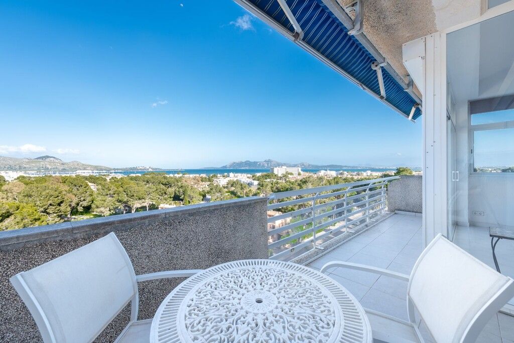 Property photo 1 of 18 Terrace