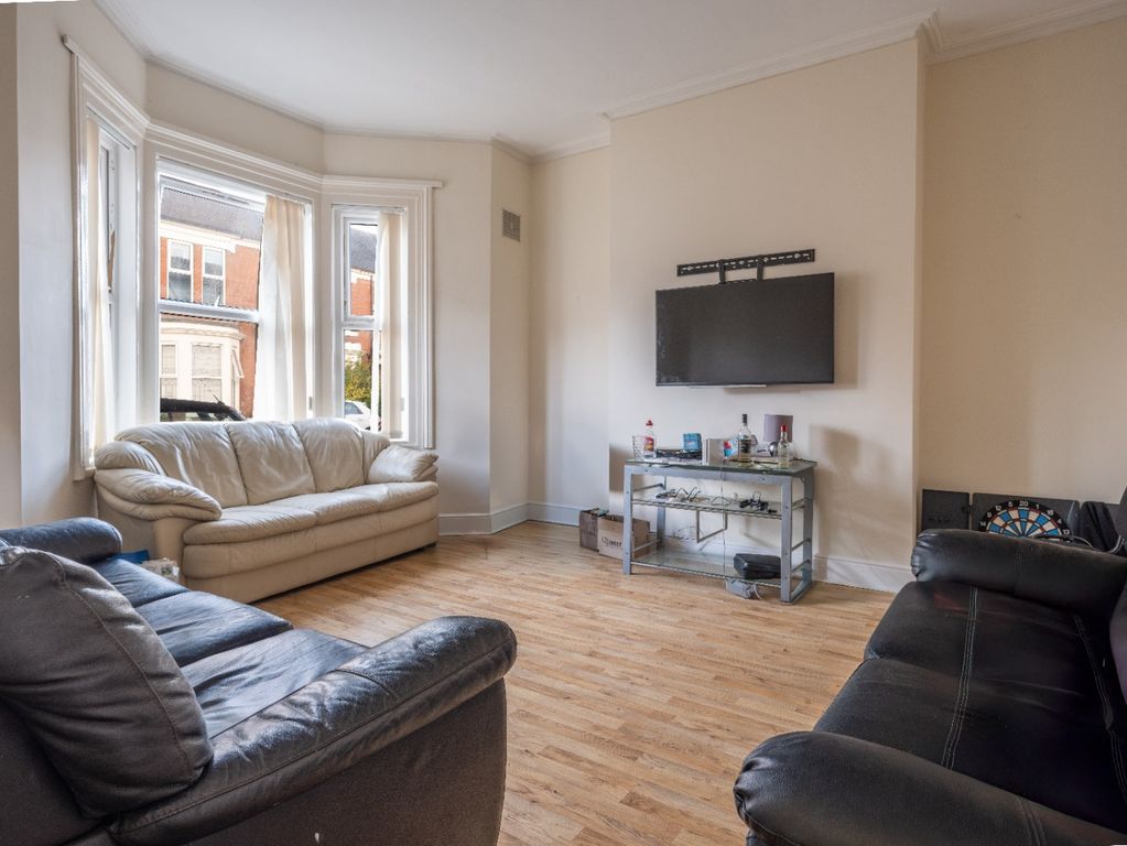 Property photo 1 of 14 3692280