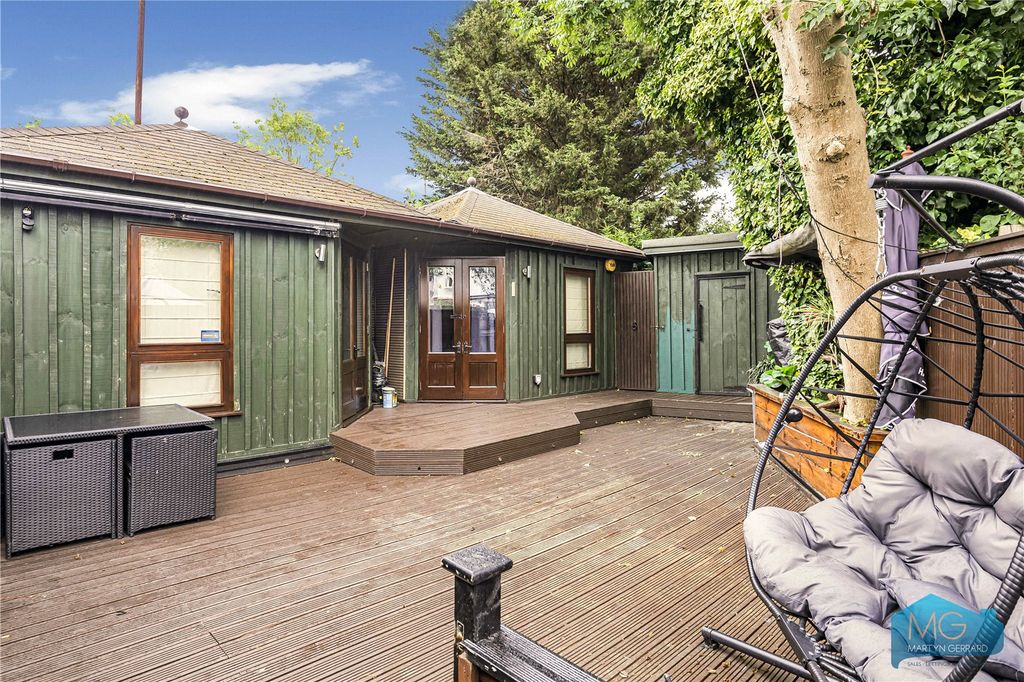Property photo 2 of 12 Picture No. 31