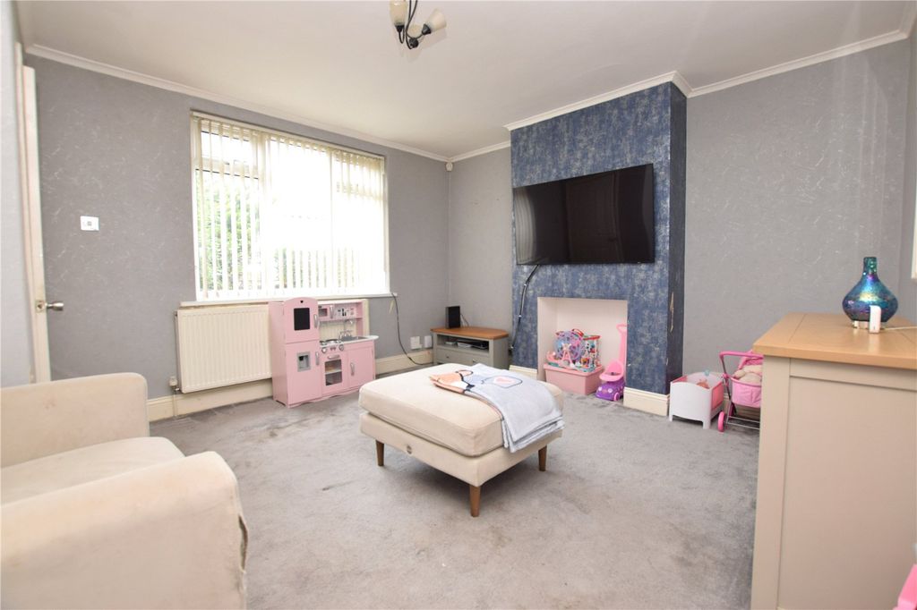 Property photo 2 of 17 Picture No. 02