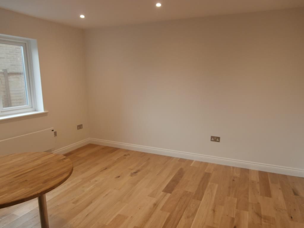 Property photo 3 of 6 Living Room