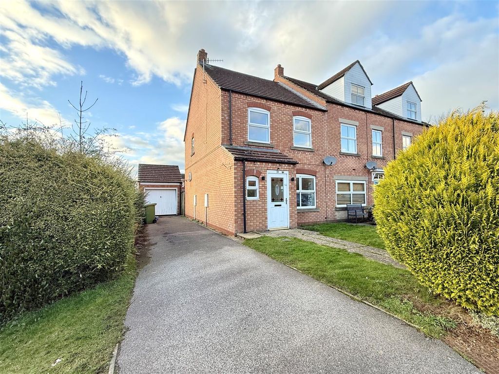 Property photo 1 of 18 Front 2.Jpg