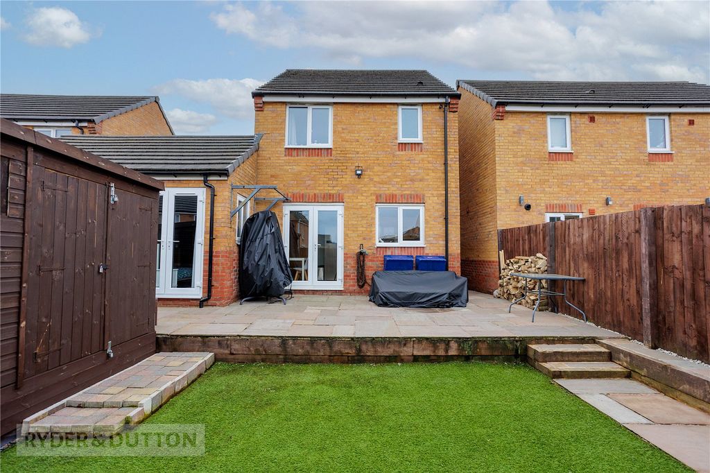 Property photo 2 of 30 Rear Garden