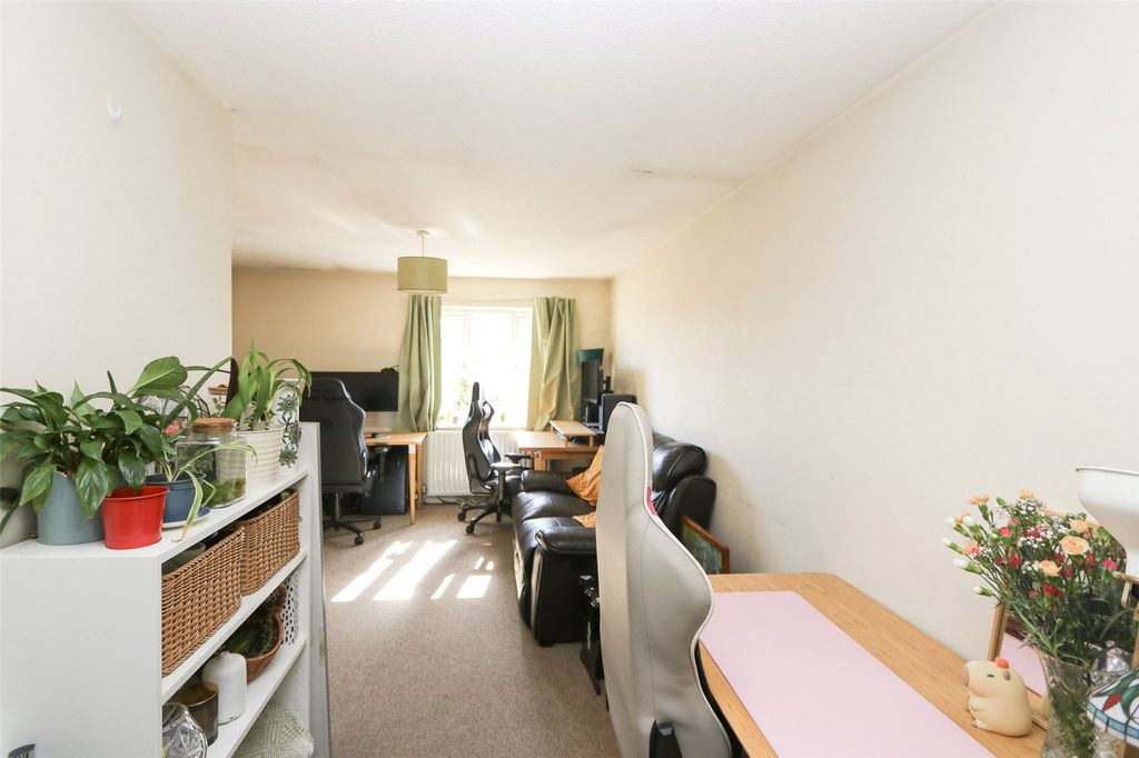 Property photo 3 of 7 Picture No. 08