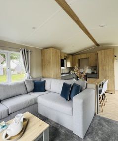 Property photo 2 of 5 Img 3364