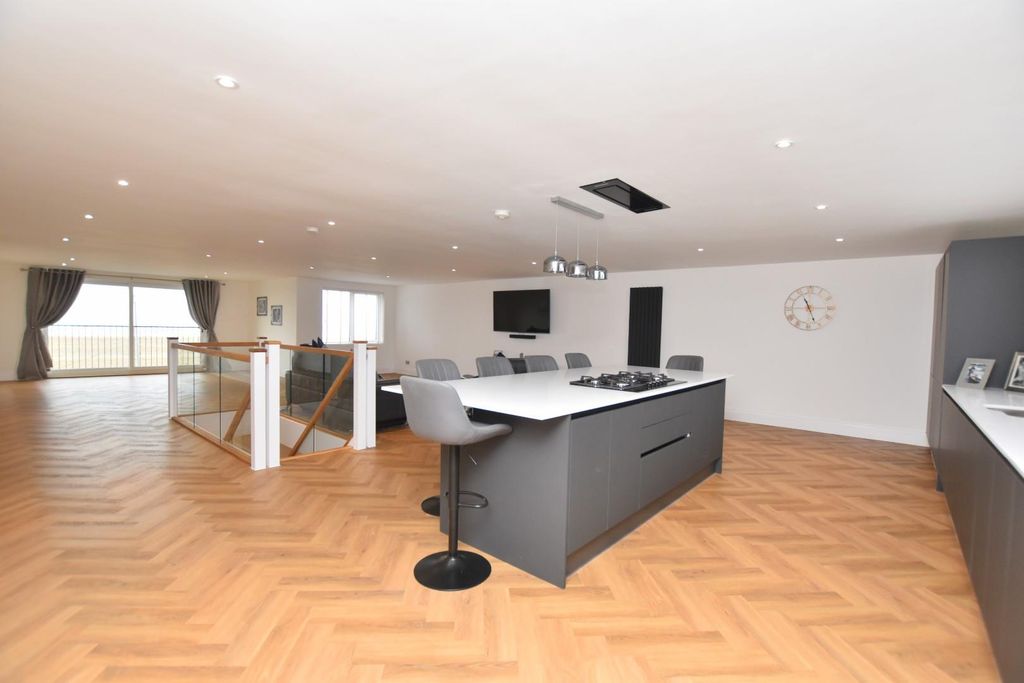 Property photo 2 of 42 Dsc_0028.Jpg