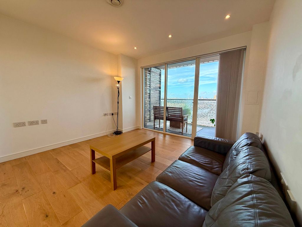 Property photo 3 of 9