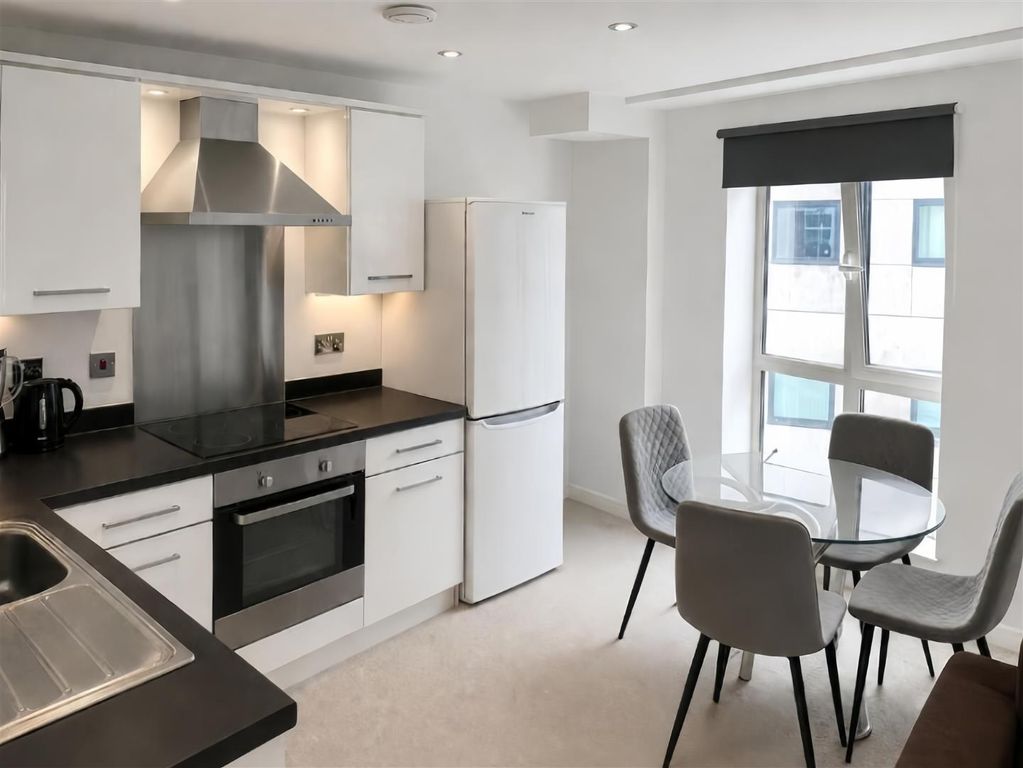 Property photo 2 of 7 8A98A66A134300d35Ef42ee48c458253.Jpg