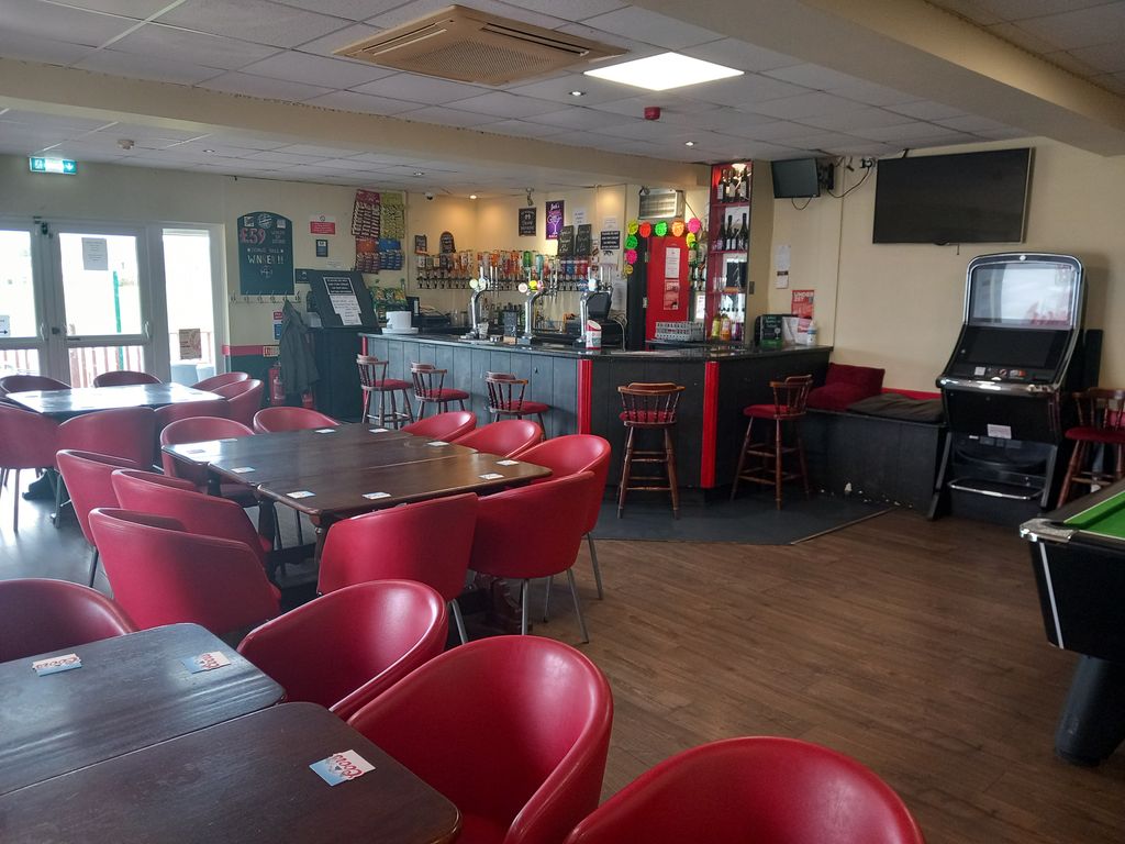 Property photo 2 of 7