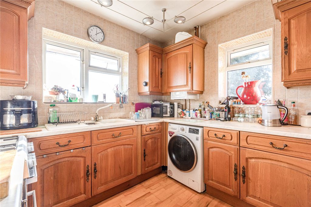 Property photo 3 of 12 Picture No. 04