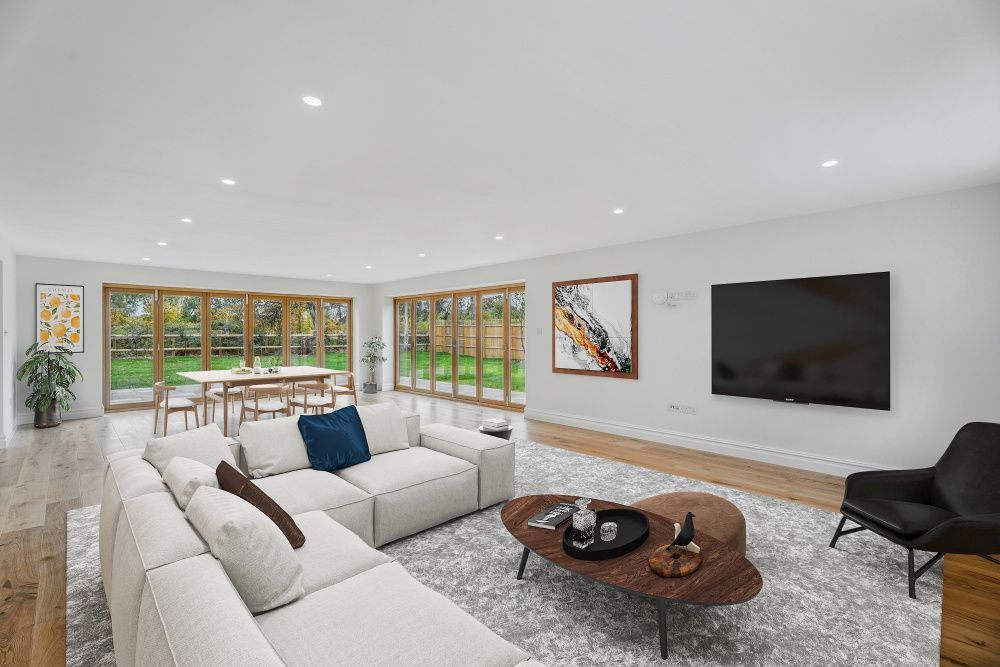 Property photo 2 of 12