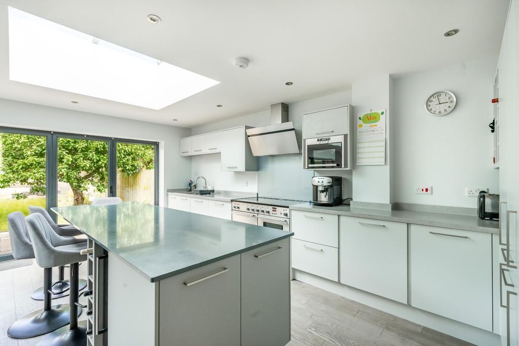 Property photo 3 of 25 15Lwp-2.Jpg