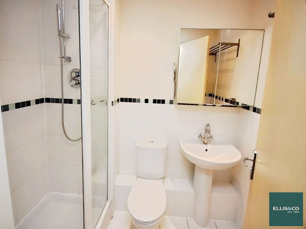 Property photo 3 of 9 Picture No. 15