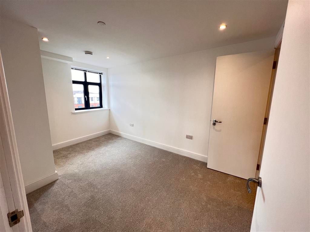 Property photo 2 of 7 Bedroom 2