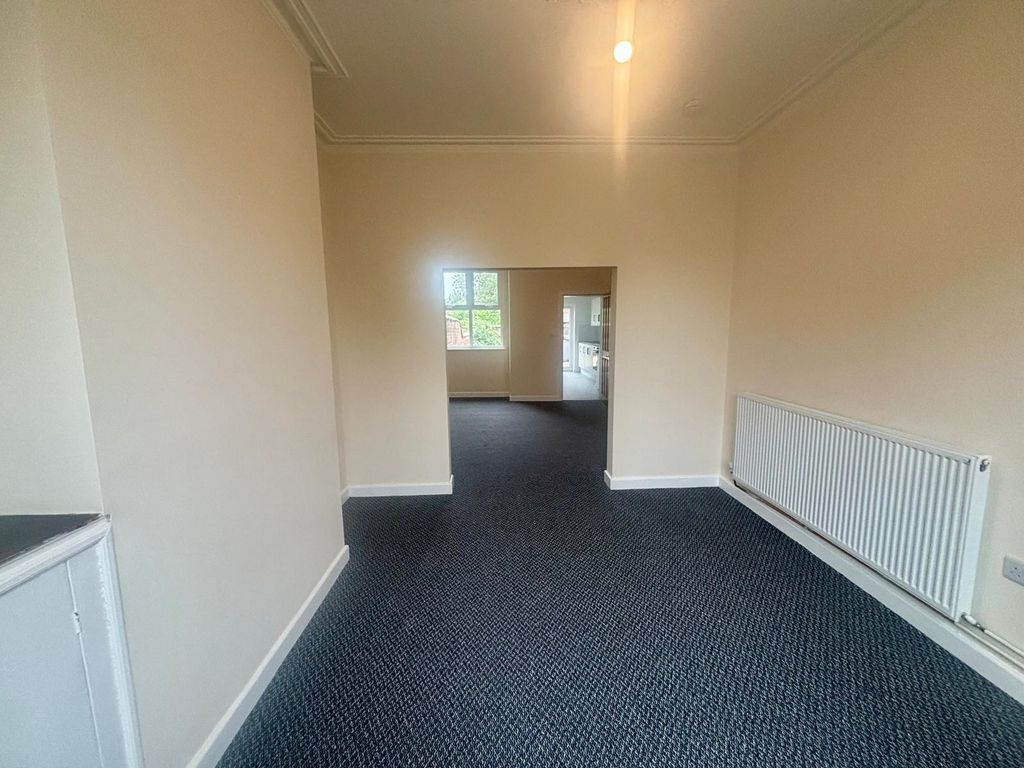 Property photo 3 of 18 Gallery