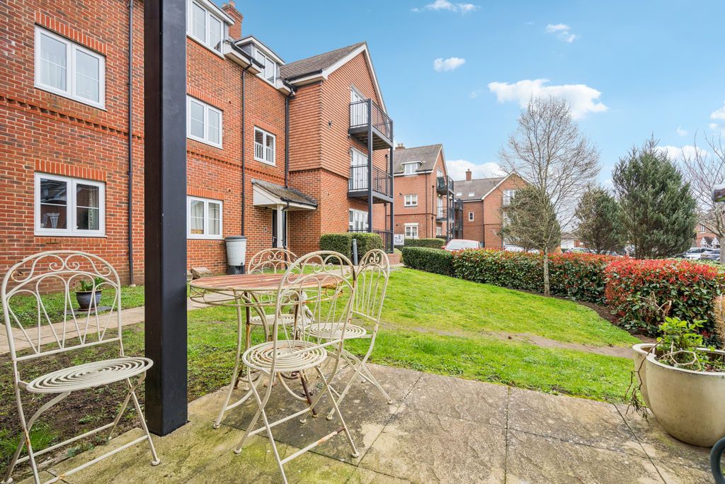 Property photo 2 of 10 Photo 10