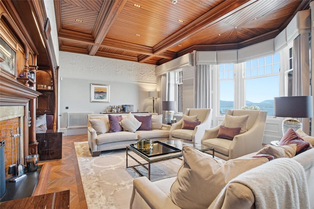 Property photo 3 of 28 Drawing Room