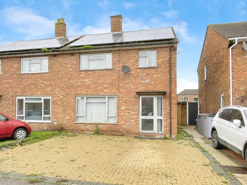 Property photo 1 of 16 The Commons