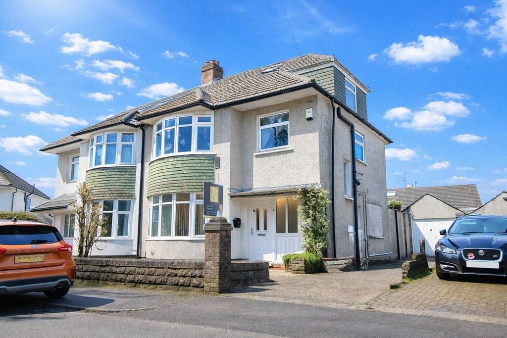 Property photo 1 of 29