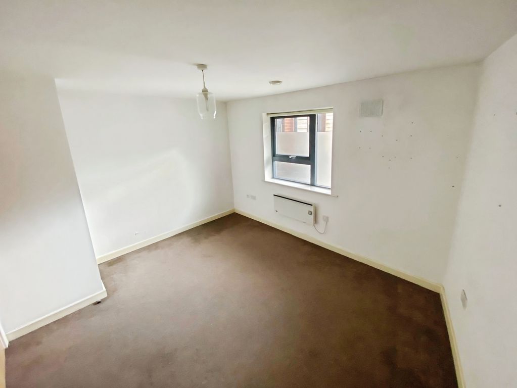 Property photo 3 of 7 Pbox-Img.Jpg