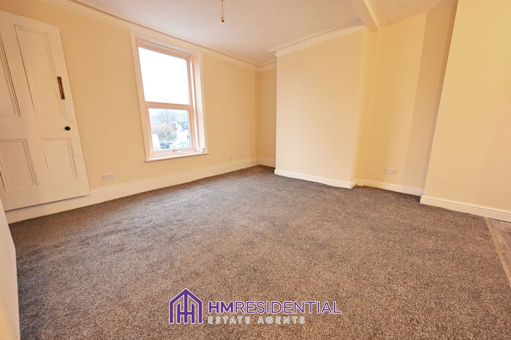 Property photo 2 of 6 Gallery