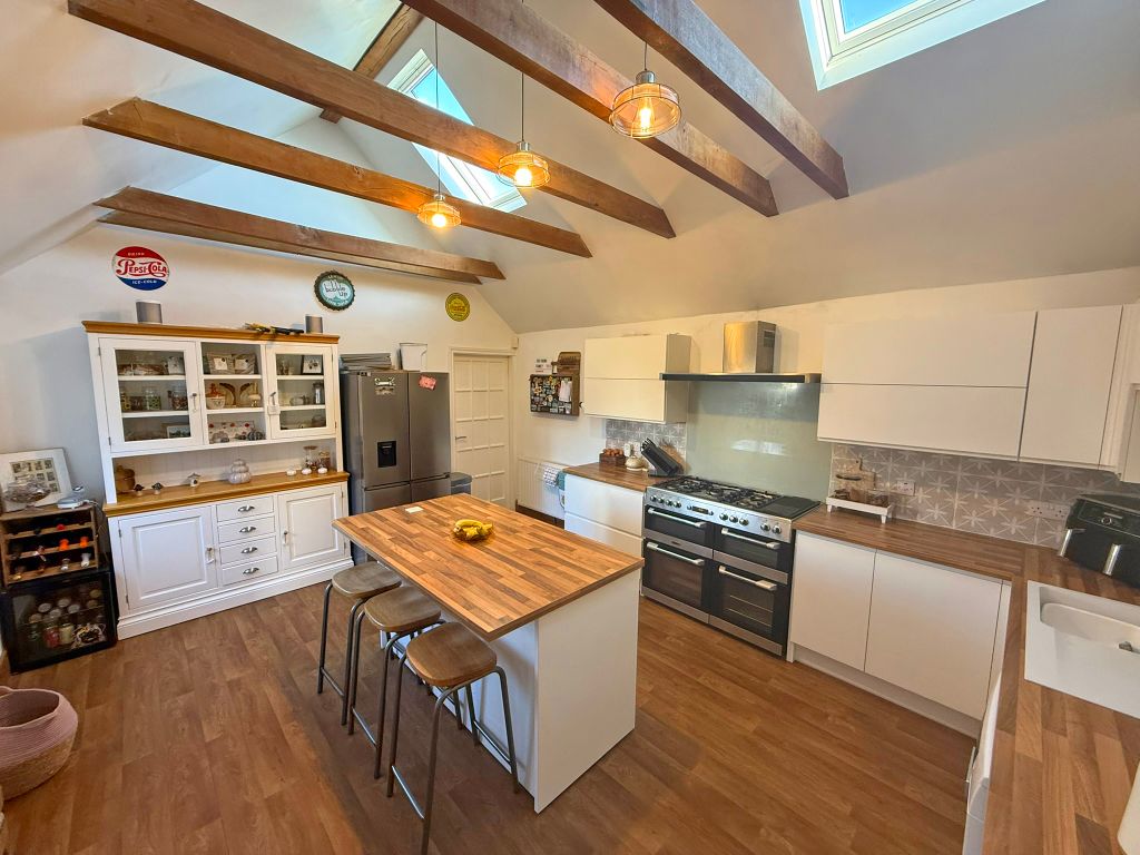 Property photo 2 of 16 Img_6051